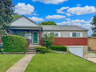 3324 Moonridge Drive, Green Twp, OH 45248