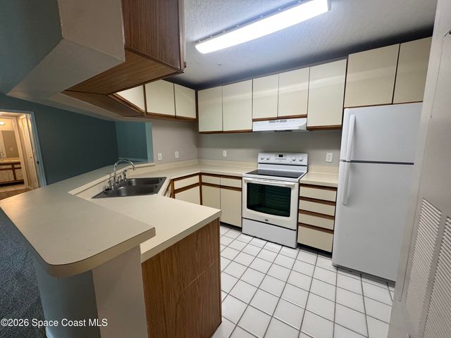 7667 N Wickham Road 1012, Melbourne, FL 32940