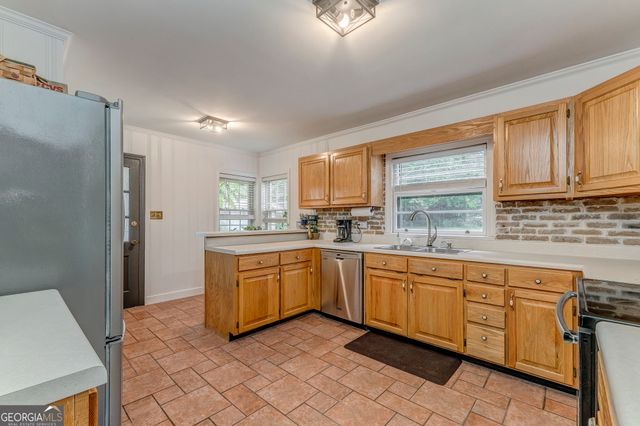394 Roseway Circle, Summerville, GA 30747