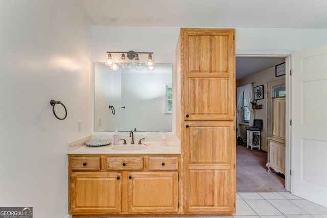 394 Roseway Circle, Summerville, GA 30747