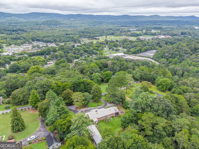 394 Roseway Circle, Summerville, GA 30747
