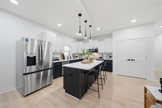 405 W Willis Avenue, High Point, NC 27260