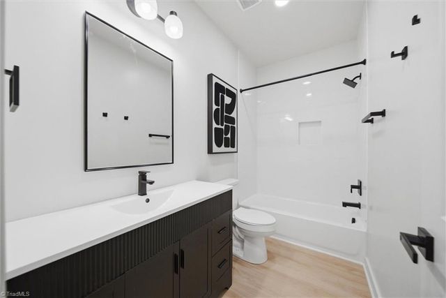 405 W Willis Avenue, High Point, NC 27260