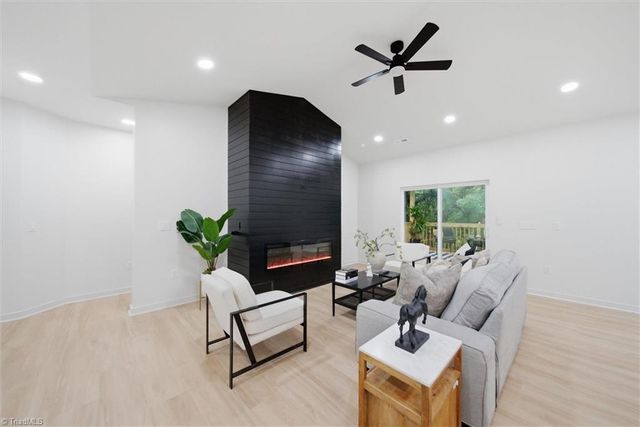405 W Willis Avenue, High Point, NC 27260