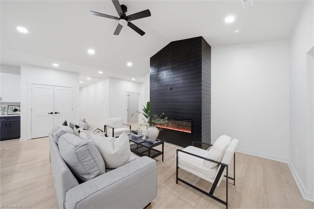 405 W Willis Avenue, High Point, NC 27260