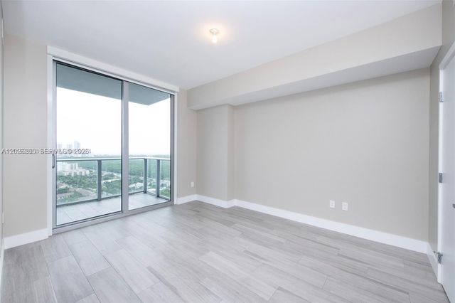 16385 Biscayne Blvd 2616, North Miami Beach, FL 33160