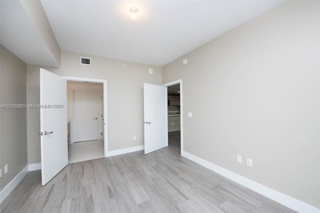 16385 Biscayne Blvd 2616, North Miami Beach, FL 33160