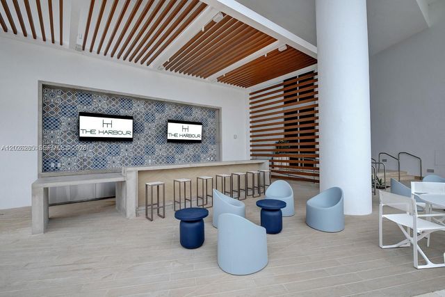 16385 Biscayne Blvd 2616, North Miami Beach, FL 33160