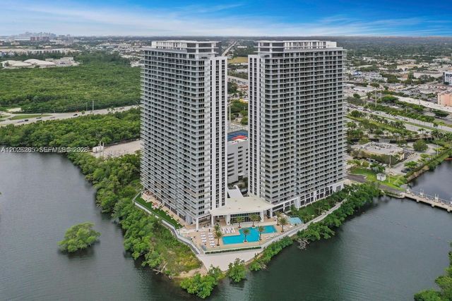 16385 Biscayne Blvd 2616, North Miami Beach, FL 33160