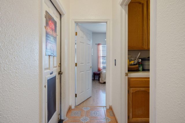 3605 E School Court, Visalia, CA 93292