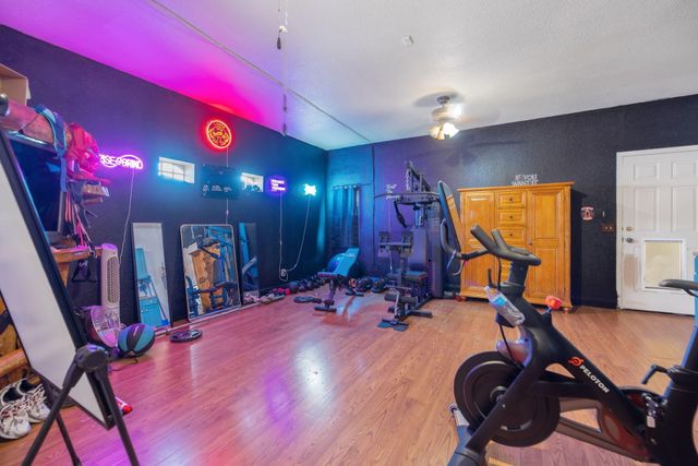 3605 E School Court, Visalia, CA 93292