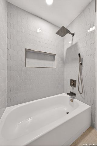 6135 WILLOWRIDGE LN, San Antonio, TX 78249