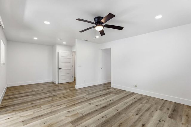 10716 Davis Rd, Stockton, CA 95209