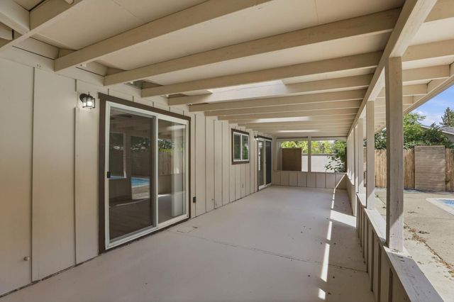 10716 Davis Rd, Stockton, CA 95209