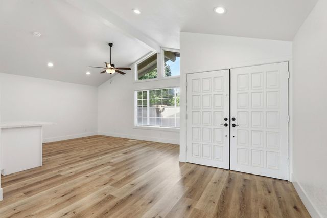 10716 Davis Rd, Stockton, CA 95209