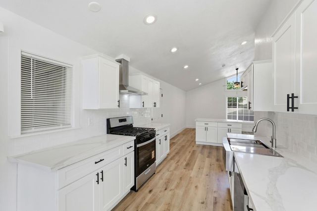 10716 Davis Rd, Stockton, CA 95209