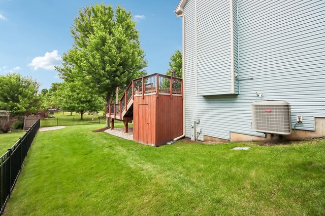2214 Keim Drive, Aurora, IL 60503