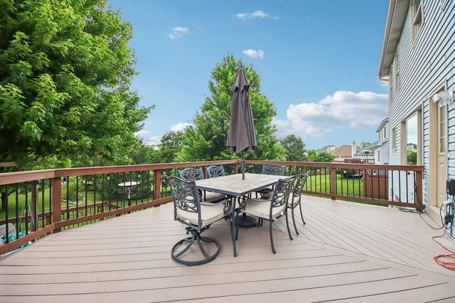 2214 Keim Drive, Aurora, IL 60503