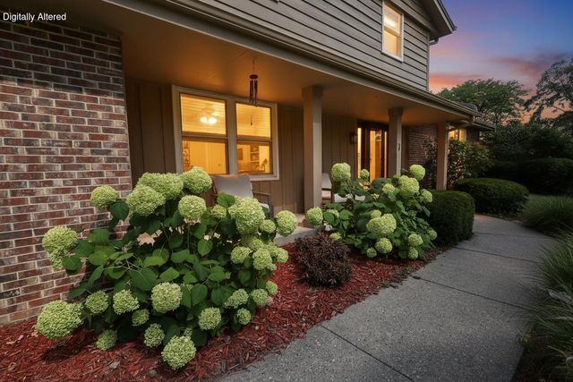 7 Greenwood COURT, Wind Point, WI 53402