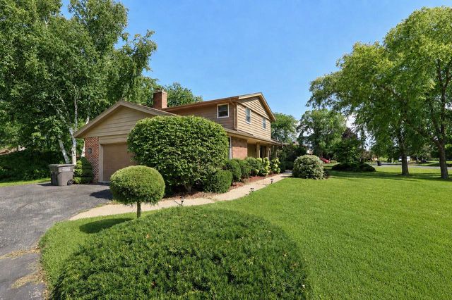 7 Greenwood COURT, Wind Point, WI 53402