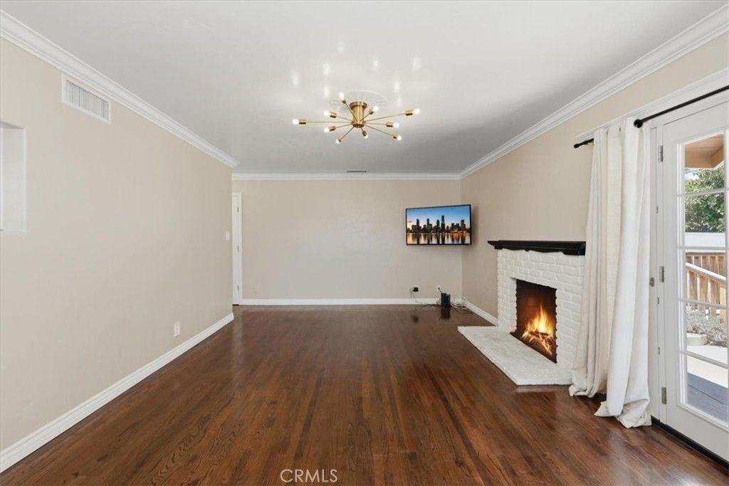 Image 14 of property listing at 8633 Garfield Street, Riverside, CA 92504