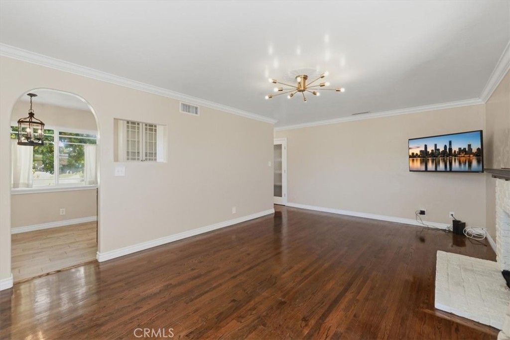 Image 16 of property listing at 8633 Garfield Street, Riverside, CA 92504