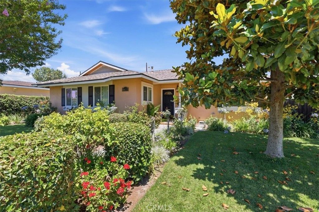Image 6 of property listing at 8633 Garfield Street, Riverside, CA 92504