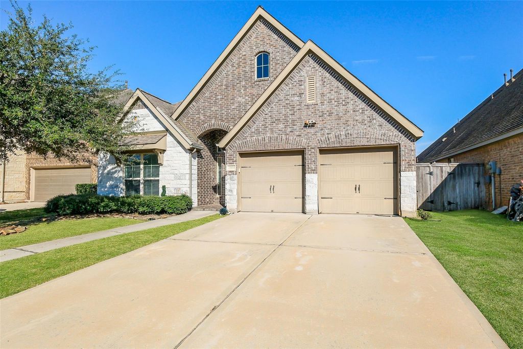10835 High Red Mesa, Missouri City, TX 77459