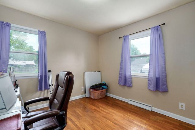 2021 W Olive Street, Springfield, MO 65802