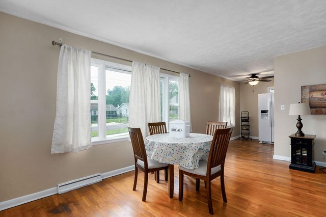 2021 W Olive Street, Springfield, MO 65802