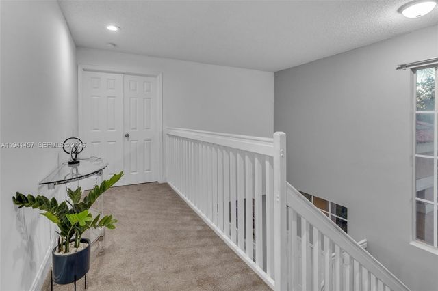 714 Heritage Dr, Weston, FL 33326