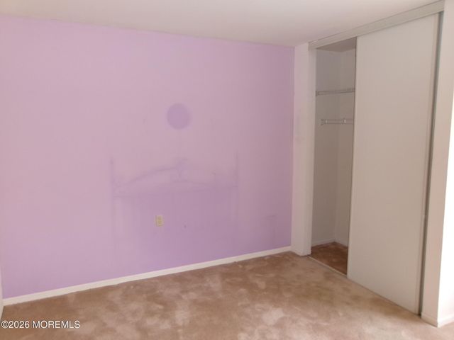 6 Harrow Place, Manchester, NJ 08759