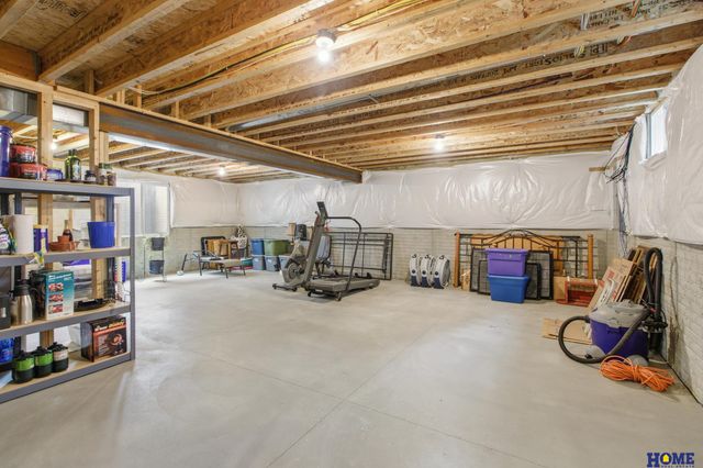 1627 Blanca Drive, Lincoln, NE 68521