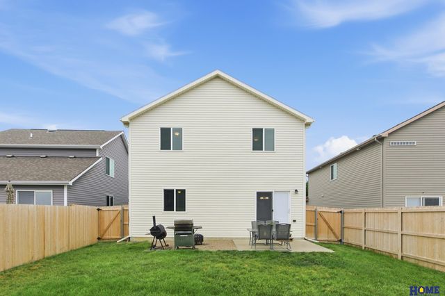 1627 Blanca Drive, Lincoln, NE 68521