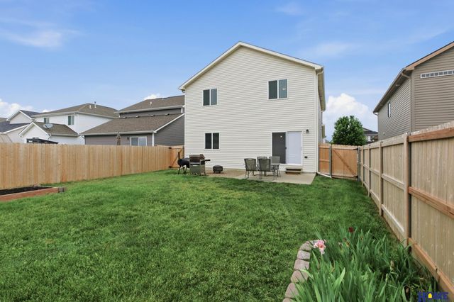 1627 Blanca Drive, Lincoln, NE 68521