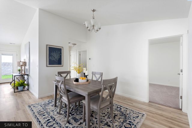 7061 W 38th Ave, Kennewick, WA 99338