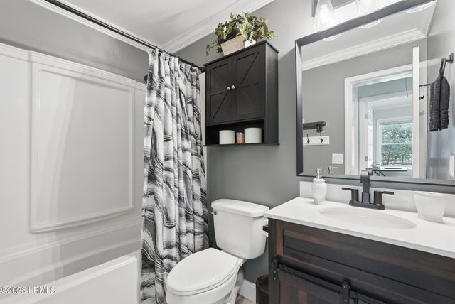 8 Meredith Lane, Beaufort, SC 29907