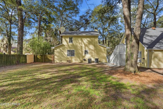 8 Meredith Lane, Beaufort, SC 29907