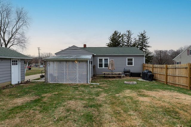 2817 Hillside Avenue, Springfield, OH 45503