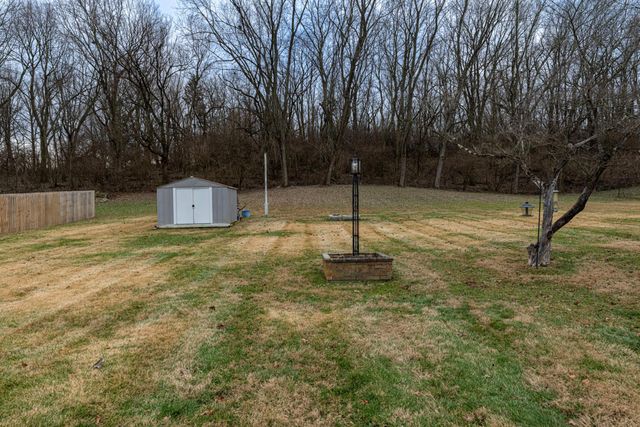 2817 Hillside Avenue, Springfield, OH 45503