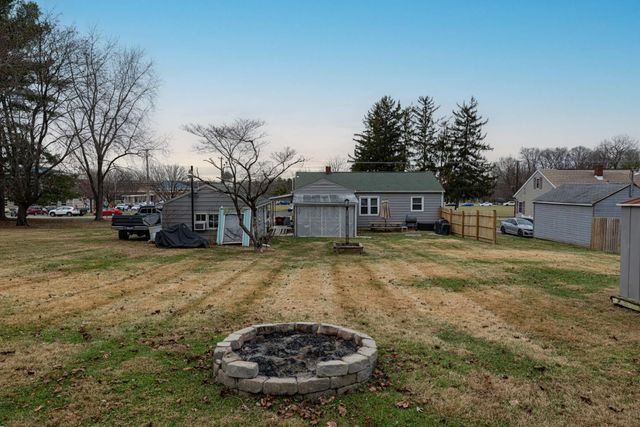 2817 Hillside Avenue, Springfield, OH 45503