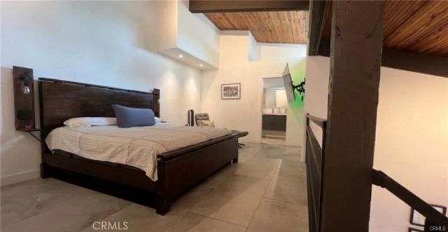 5460 White Oak A305, Encino, CA 91316