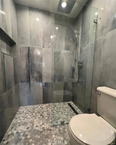 5460 White Oak A305, Encino, CA 91316