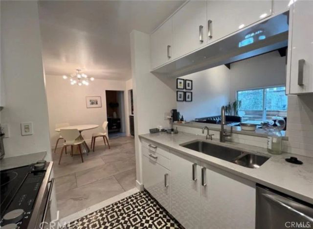 5460 White Oak A305, Encino, CA 91316