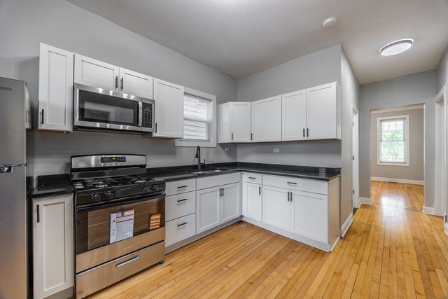3714 W Cortland Street 1, Chicago, IL 60647