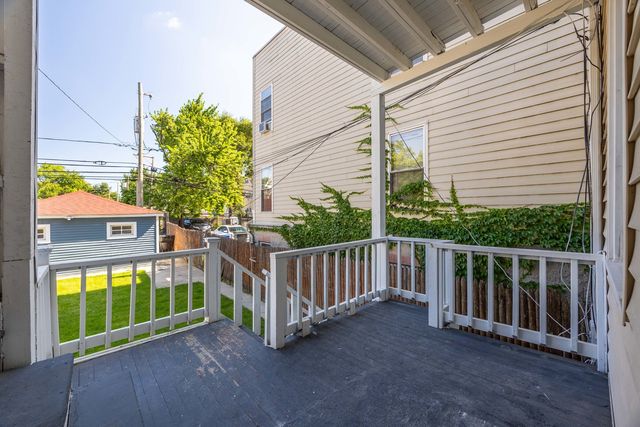 3714 W Cortland Street 1, Chicago, IL 60647