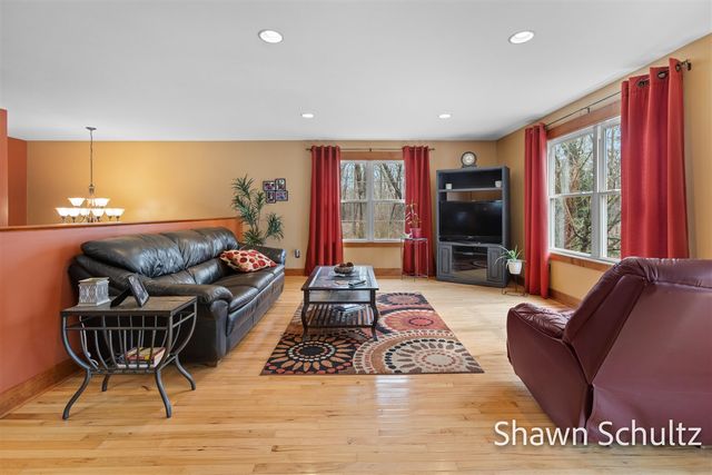 3269 Michele Lane, Hamilton, MI 49419