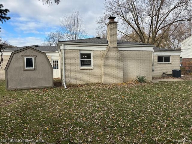 45480 Keding Street, Utica, MI 48317