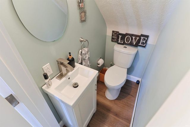 10098 Jefferson Road, Osceola, IN 46561