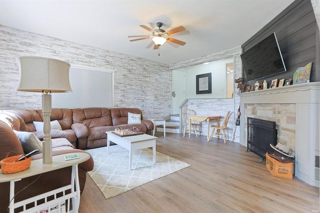 10098 Jefferson Road, Osceola, IN 46561